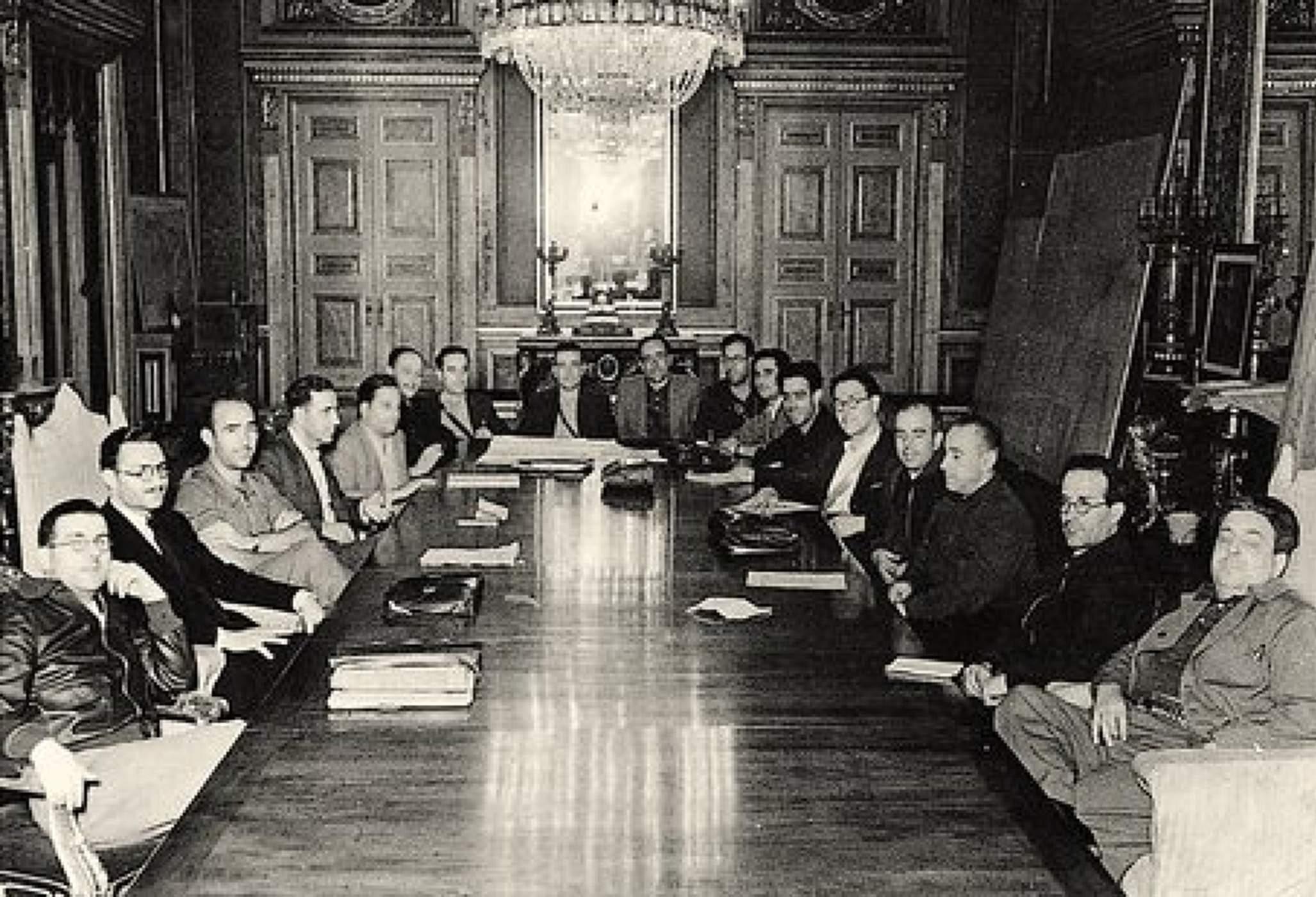 El Comité de Milicies Antifeixistes, controlat per la CNT FAI (1936). Font Enciclopèdia Catalana El Comité de Milicies Antifeixistes, controlat per la CNT FAI (1936). Font Enciclopèdia Catalana