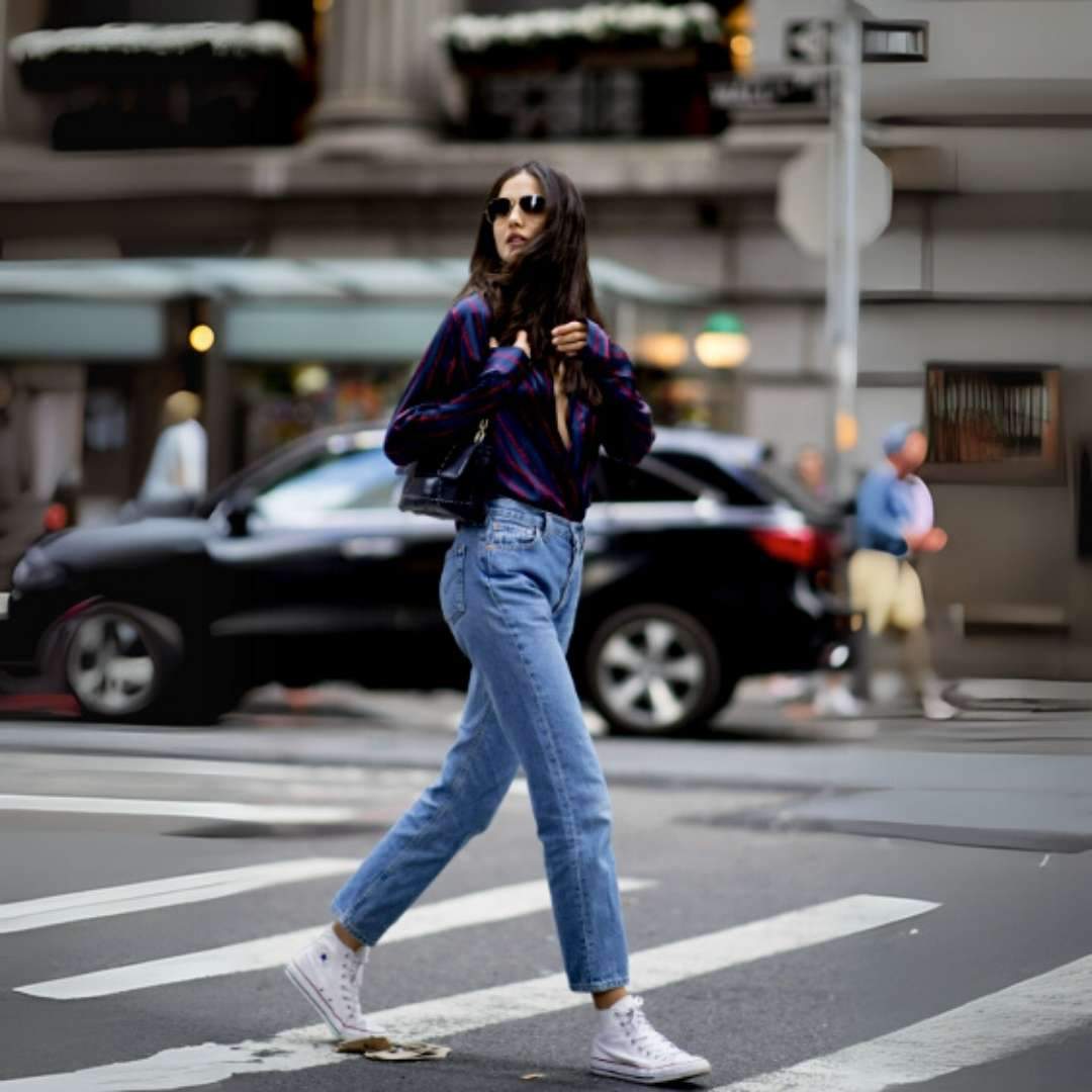 ¿El secreto de un look favorecedor? Unos Levi's 724 que destacan lo mejor de tu cuerpo