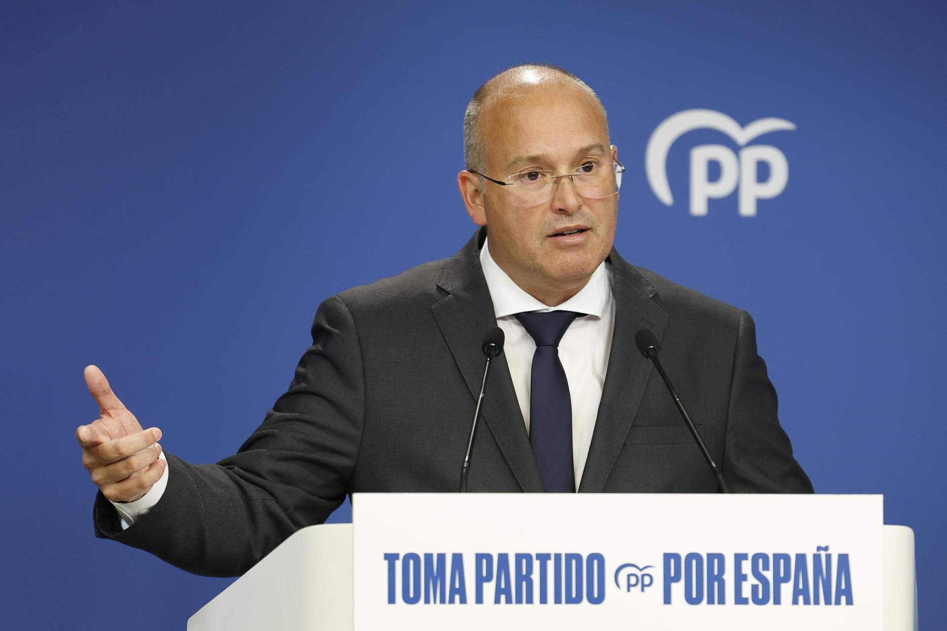 El PP es compromet a governar en solitari sense Vox: “No hi haurà un govern de coalició”