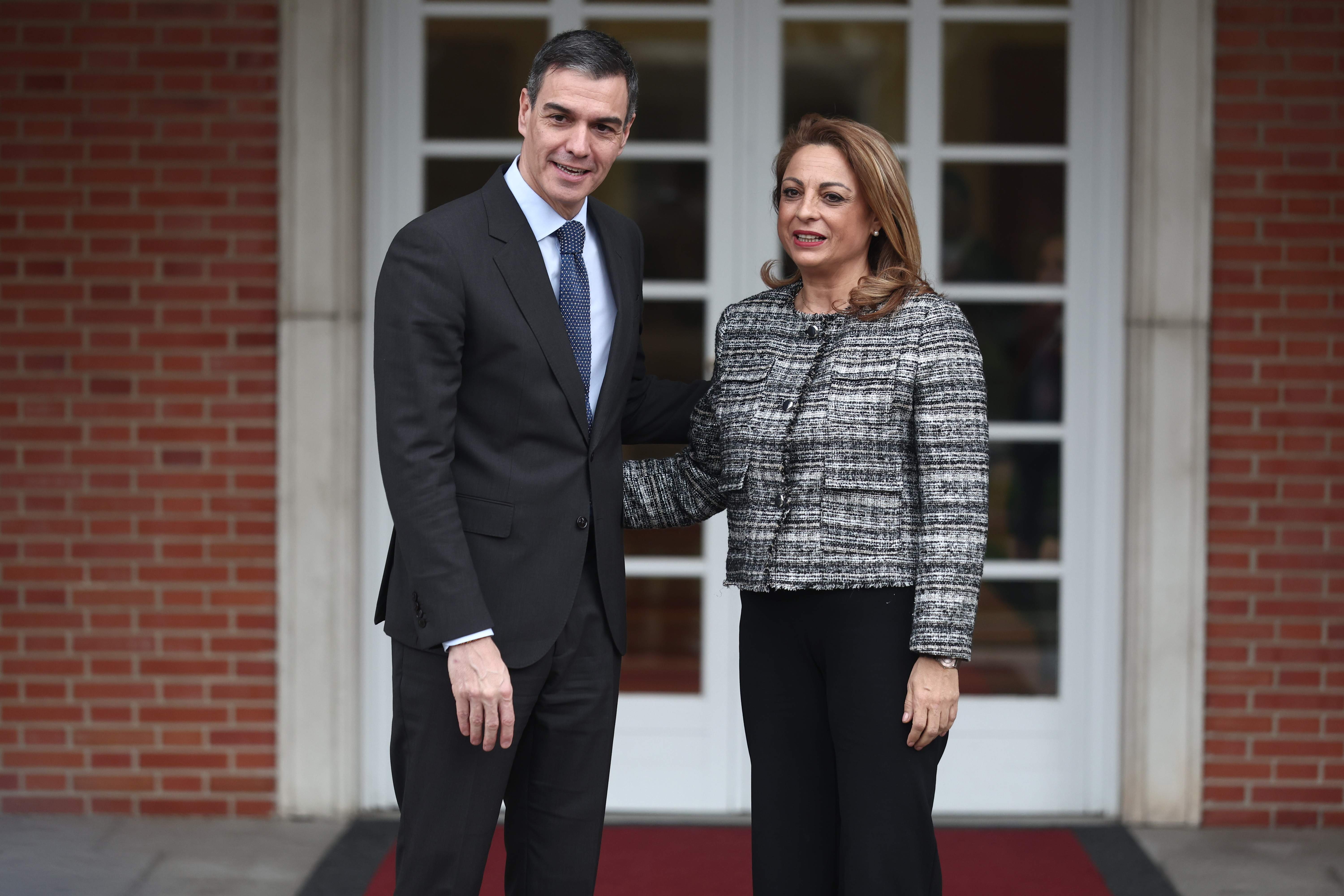 El socio de investidura Coalición Canaria exige a Sánchez una cuestión de confianza