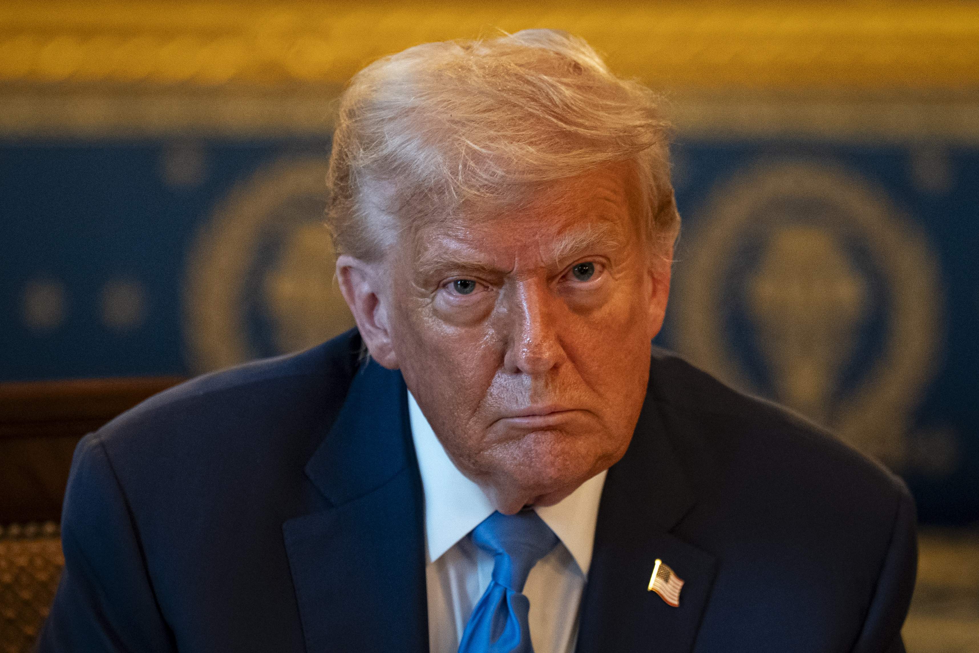 Trump se vuelve a comprometer con Ucrania y anuncia que enviará más armamento al país
