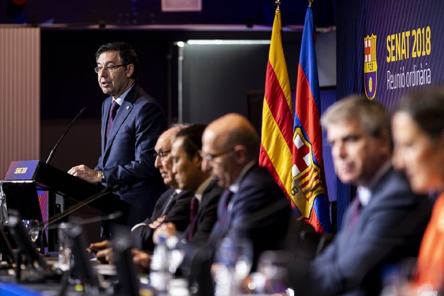 Bartomeu no es planteja dimitir com a president del Barça