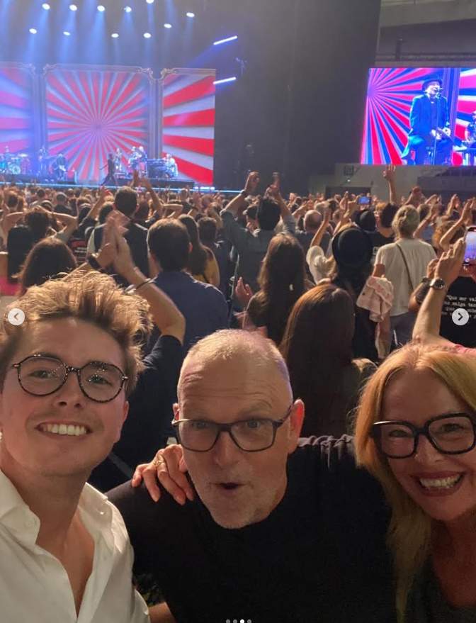 Abraham Orriols amb els seus pares, Instagram Abraham Orriols amb els seus pares, Instagram