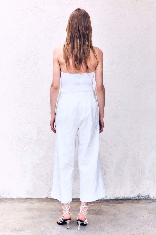Pantalón bordado Pantalón bordado