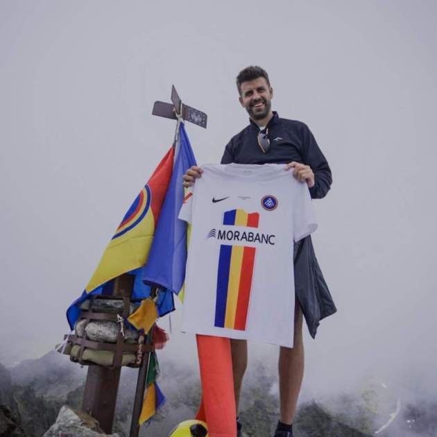 Gerard Piqué al cim del Comapedrosa / X