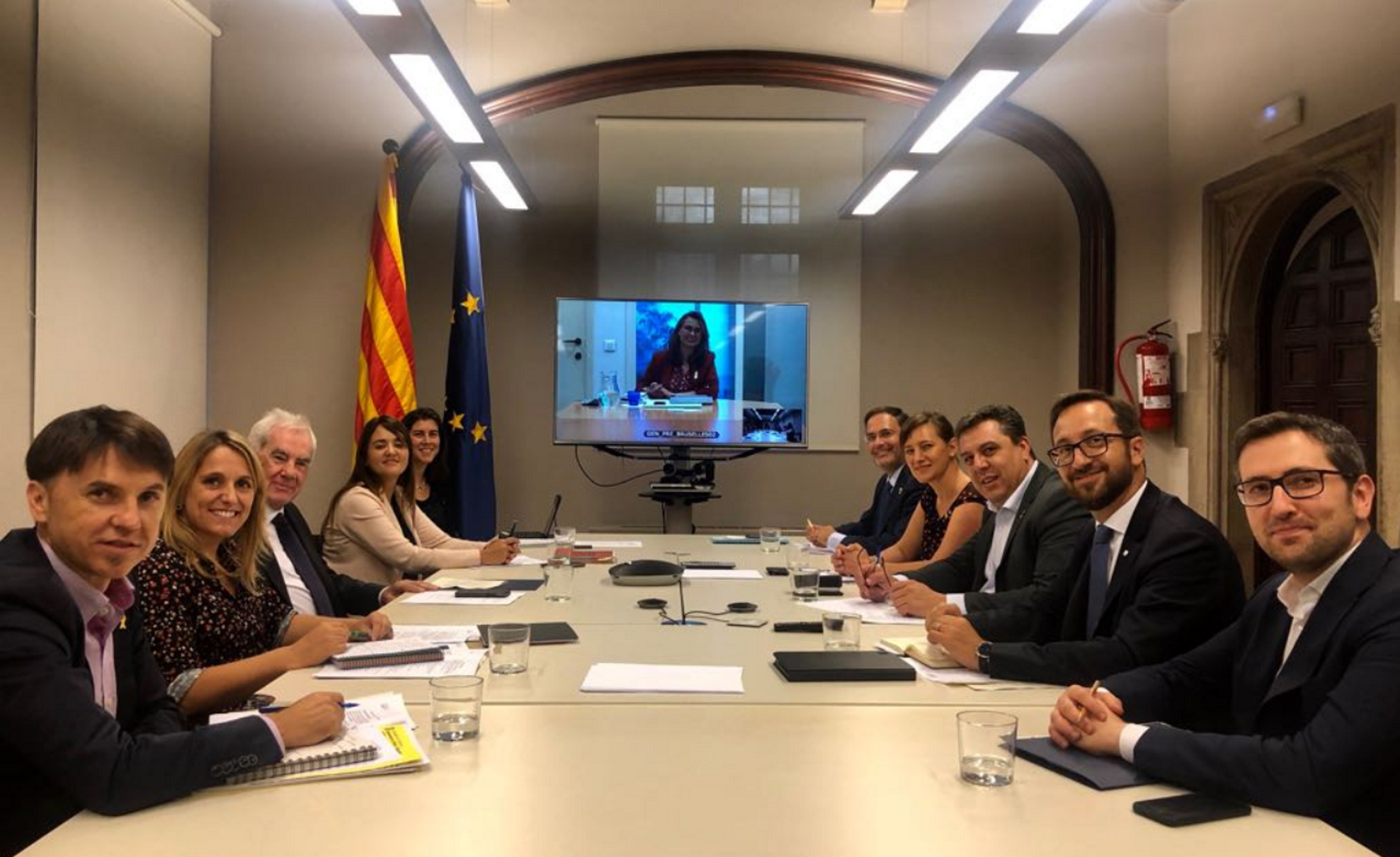 Maragall se reúne con los delegados en el exterior y promete ampliar la red