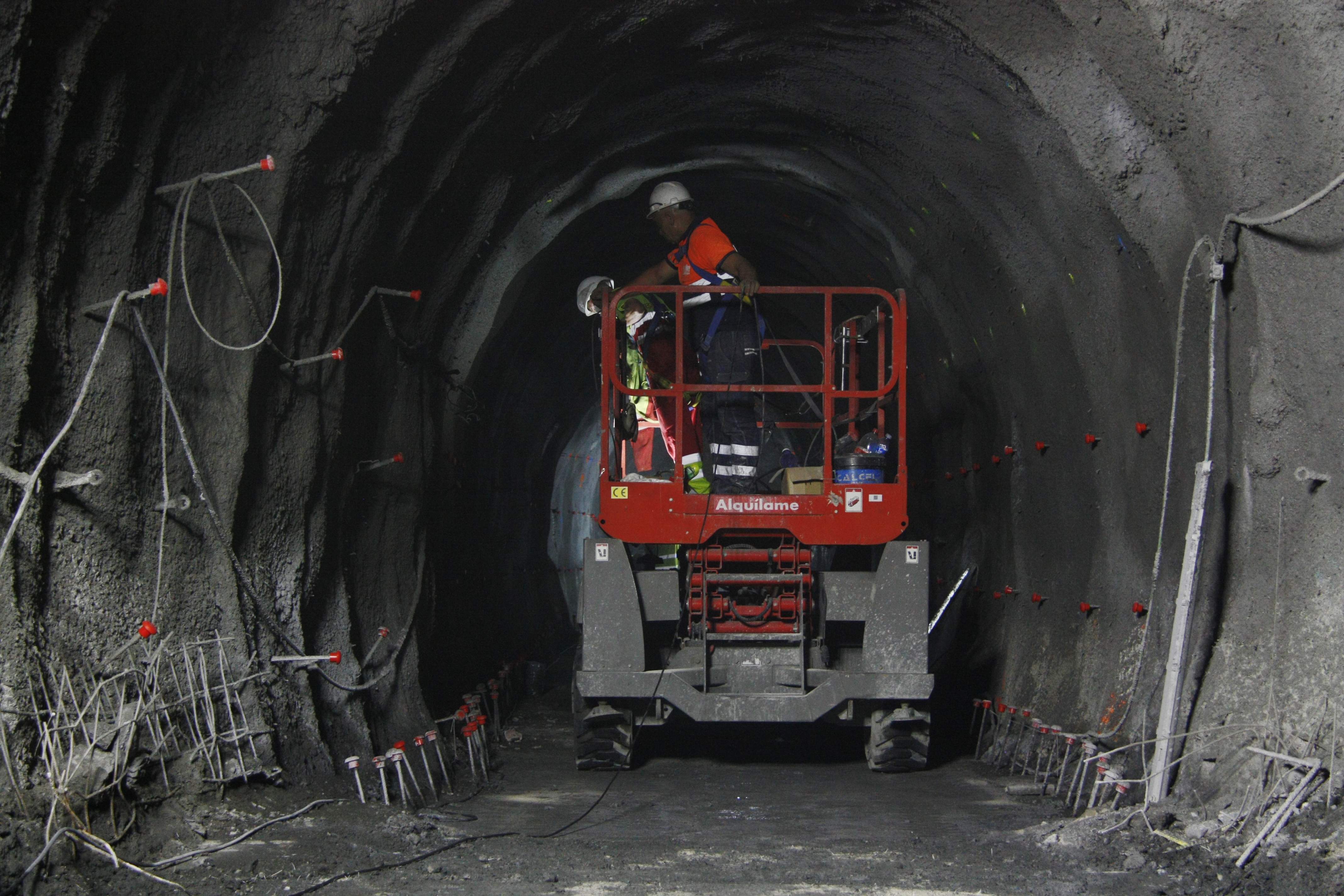 Així avancen les obres del Túnel de la Rovira, amb les galeries d’evacuació excavades