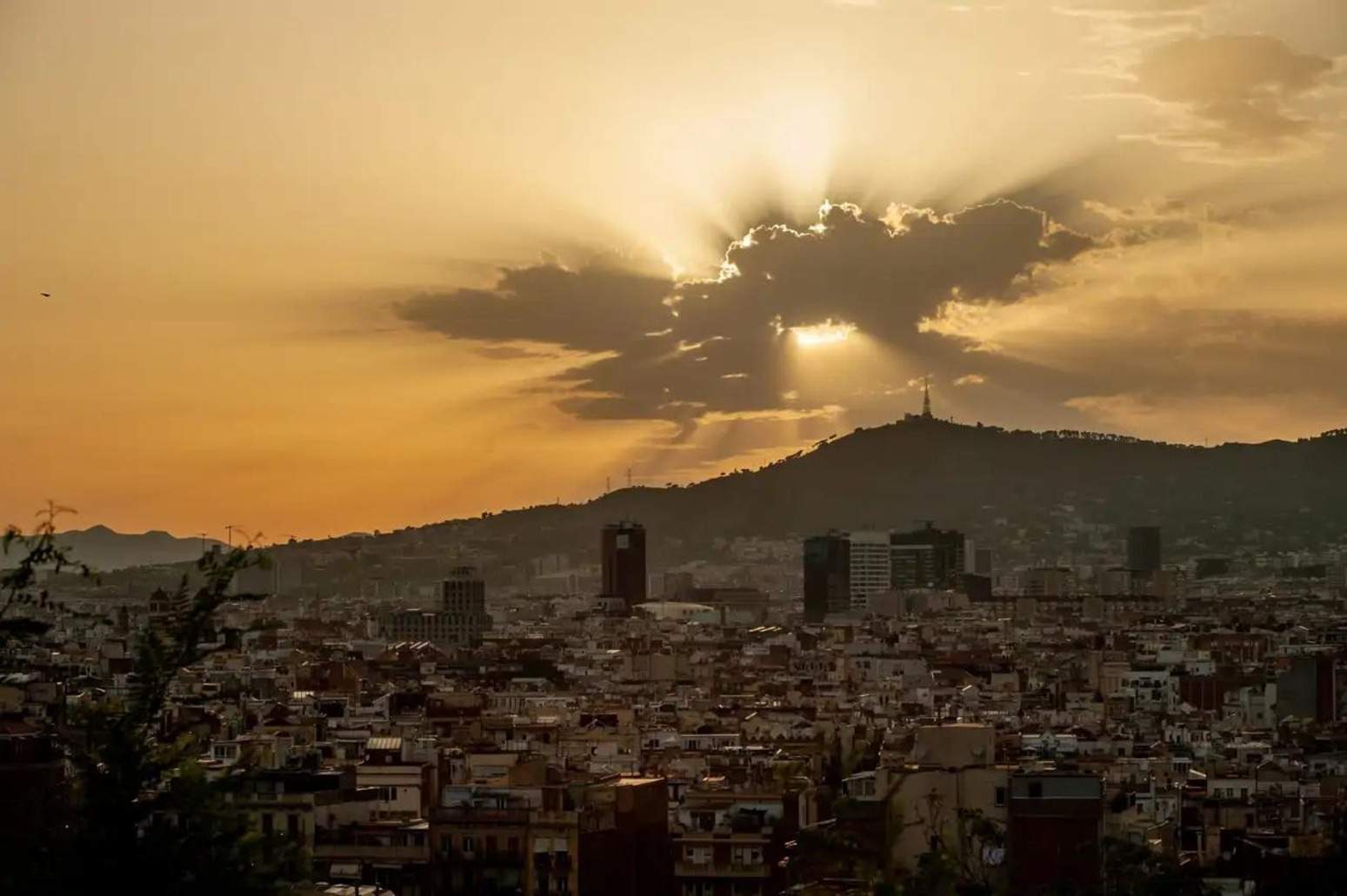 El juliol portarà noves calorades a Catalunya: quan es dispararà la temperatura?