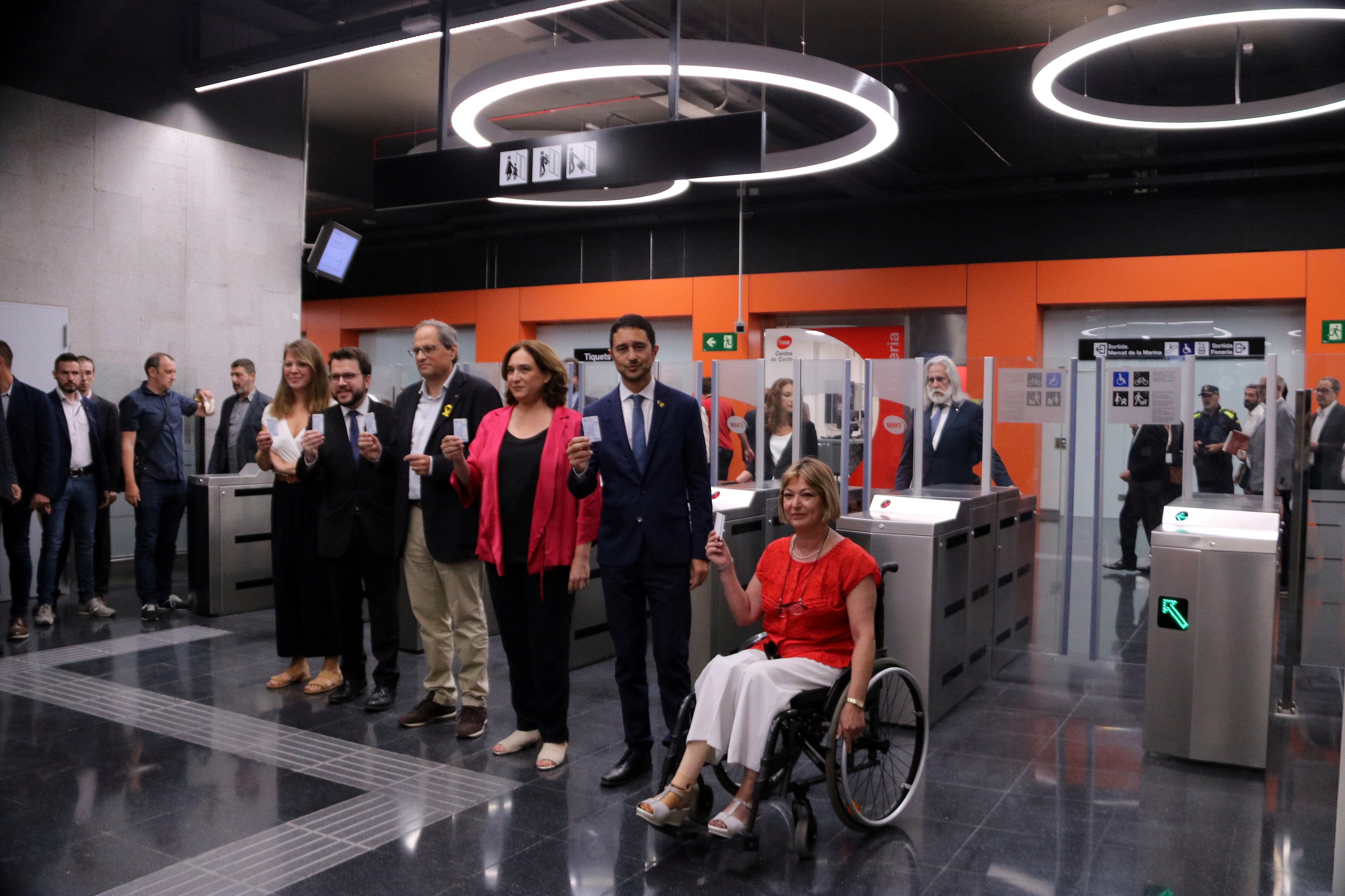 Torra calls for "fewer riot police, more infrastructures" at L10 metro opening