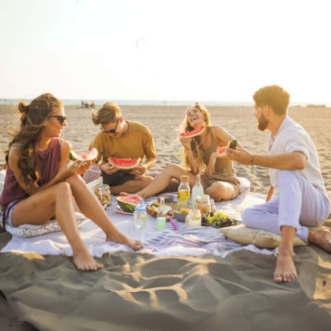 ¿Hartos de cargar media casa para ir a la playa? Esta solución convence a miles de familias