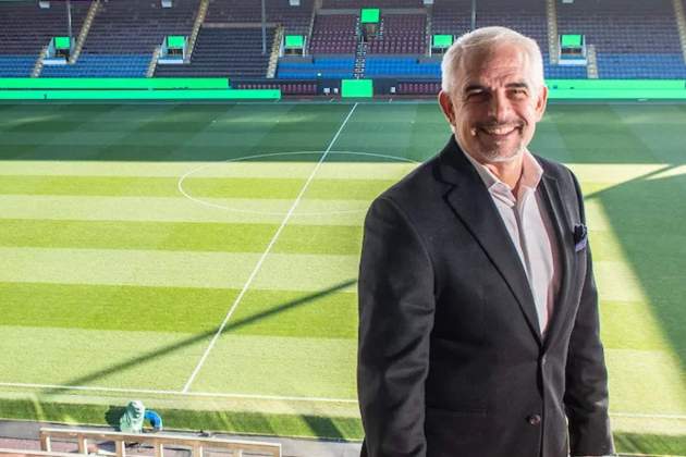 Alan Pace a l'estadi del Burnley / Foto: Burnley FC Alan Pace a l'estadi del Burnley / Foto: Burnley FC