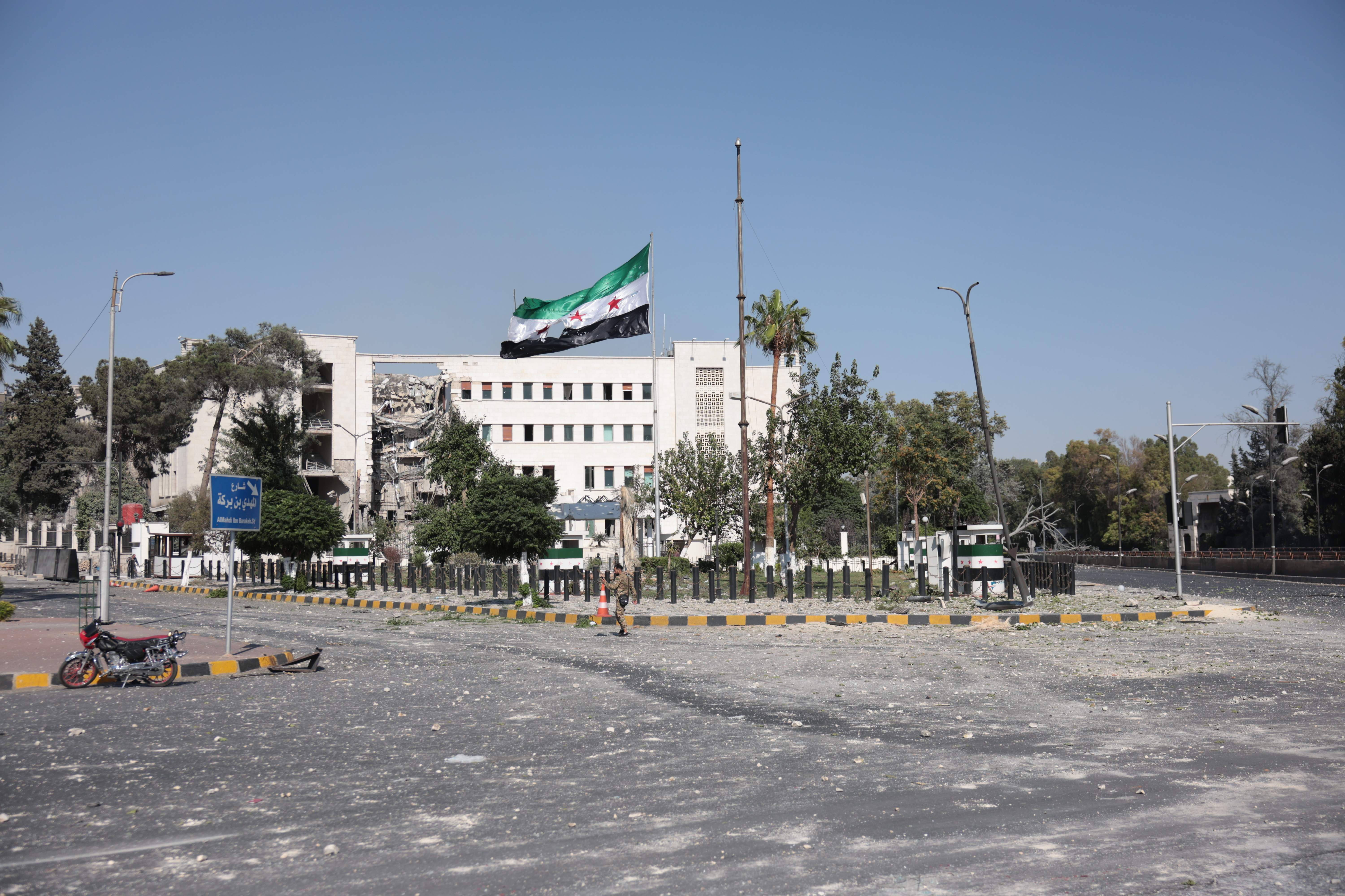 Israel bombardeja Síria pels atacs del nou règim contra la minoria drusa