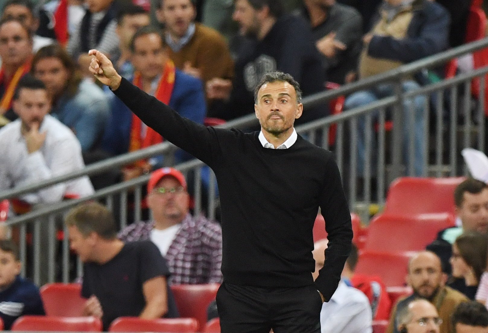 Luis Enrique revoluciona la selecció espanyola (1-2)