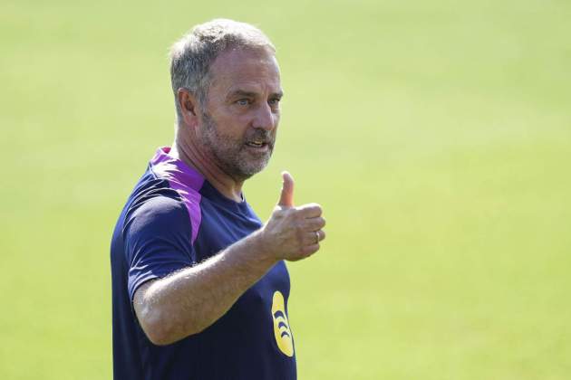 Hansi Flick entrenament Barça EFE (2) Hansi Flick entrenament Barça EFE (2)