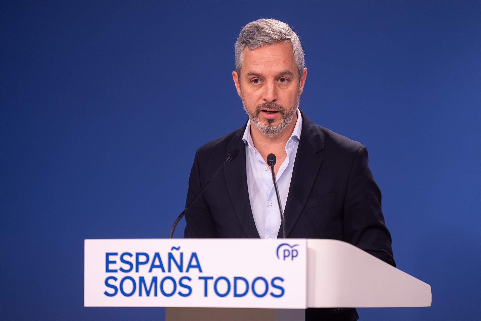 El PP, després de la imputació de Montoro: “Aquí no estan sentint parlar de suborns o prostitutes”
