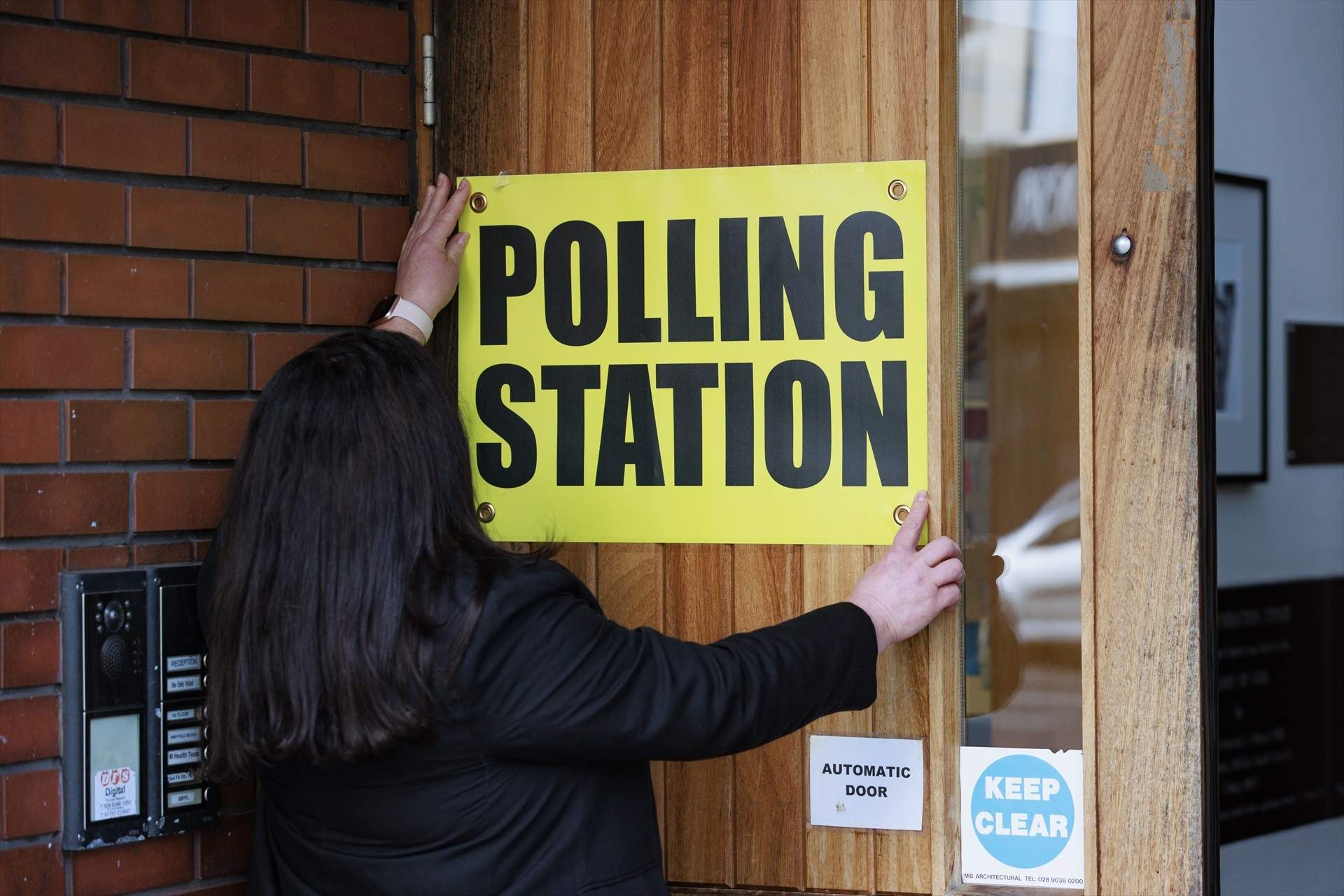 El Regne Unit rebaixarà als 16 anys l'edat per votar a les eleccions generals