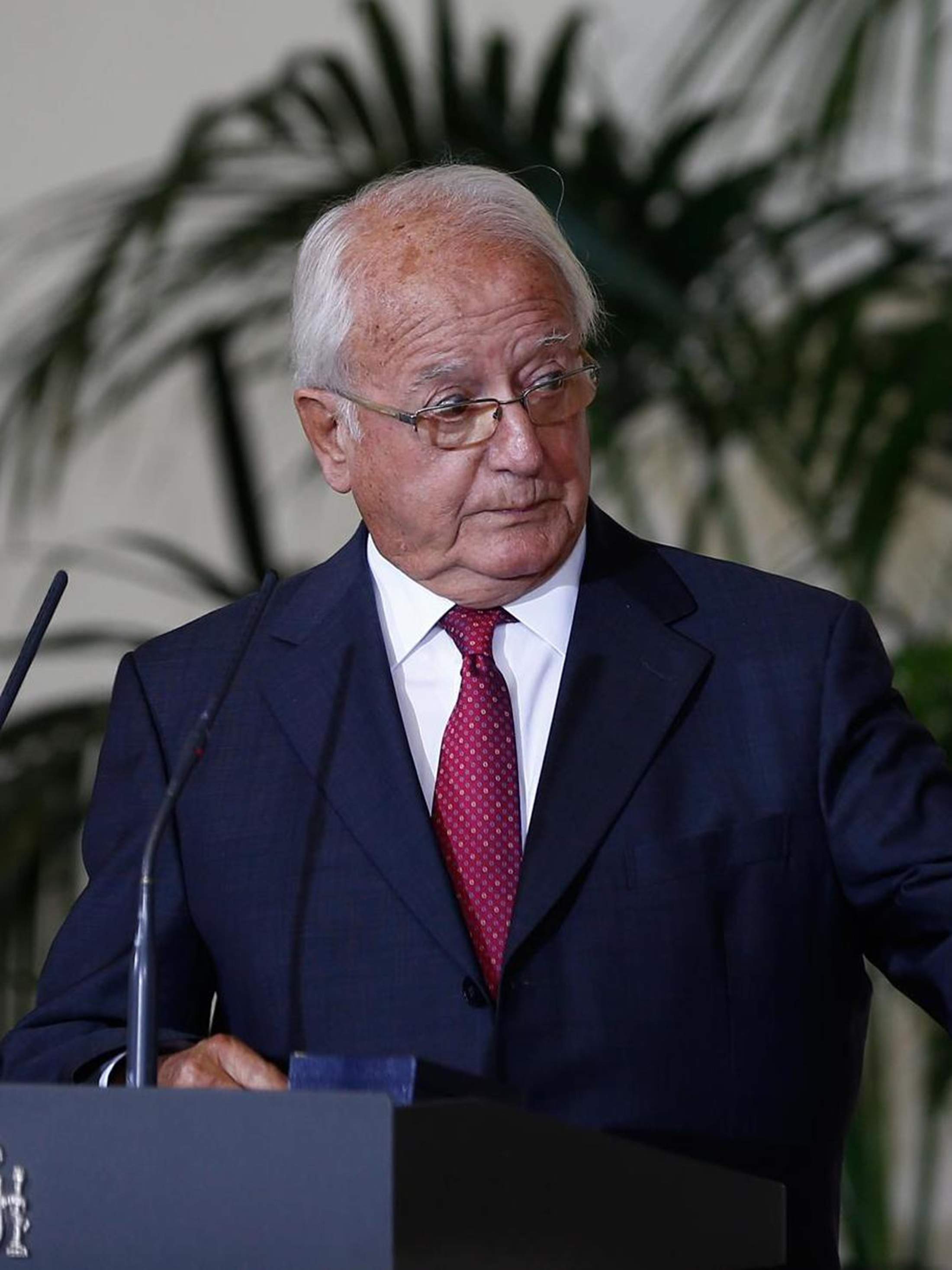 Mor Javier Moscoso, ministre amb Felipe González i fiscal general, a 90 anys