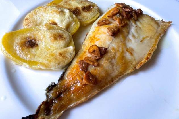 Suprema de llobarro Donostiarra del Merendero de la Mari Foto Oriol Foix