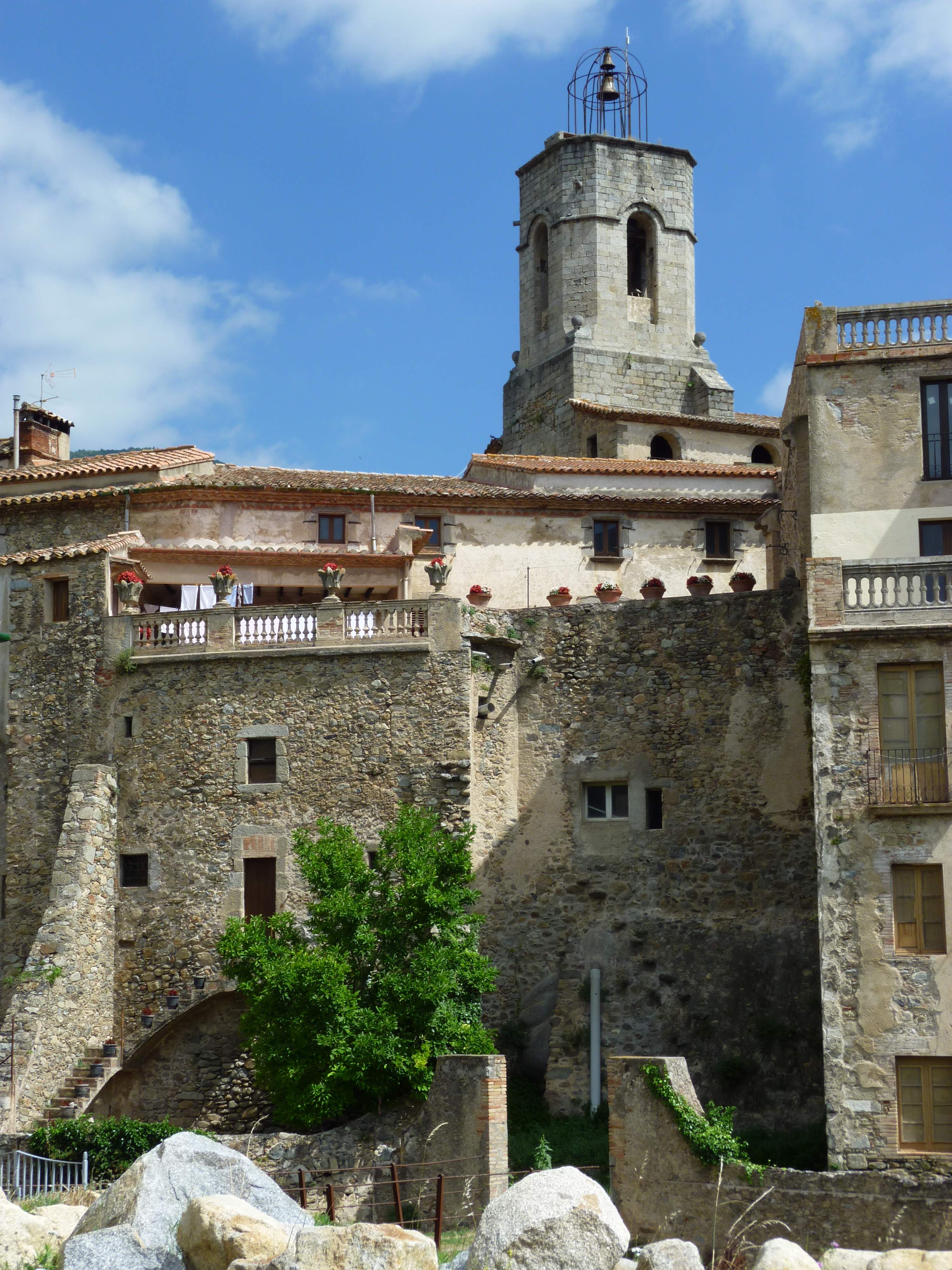 Fiesta de Les Salines y de hermandad con Reynès