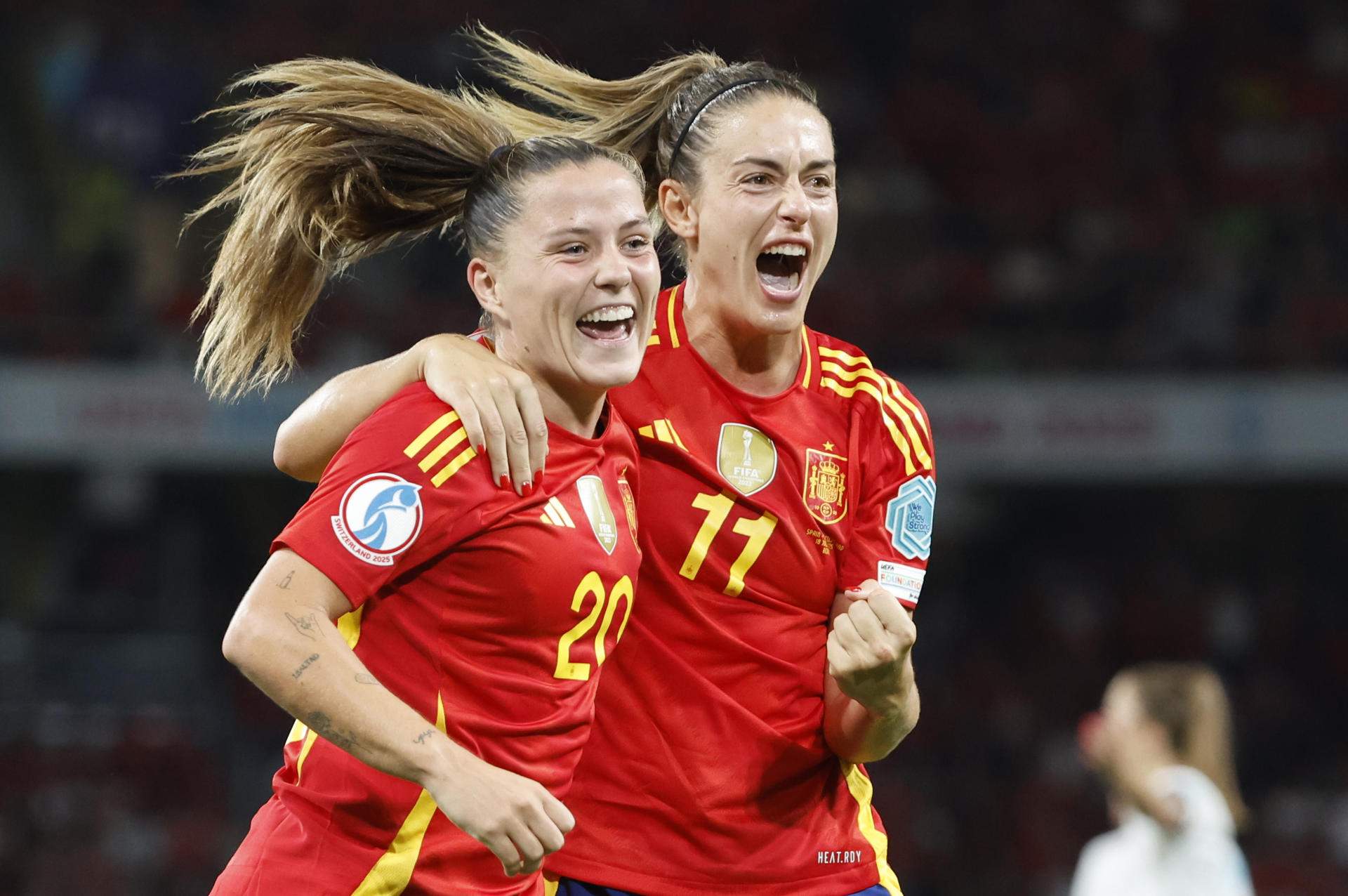 Espanya es carrega l'amfitriona Suïssa i fa història a l'Eurocopa femenina (2-0)