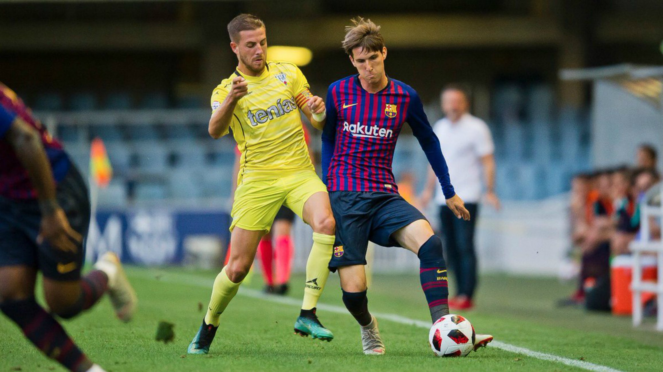 El Barça cede Juan Miranda, lateral del filial, al Schalke 04