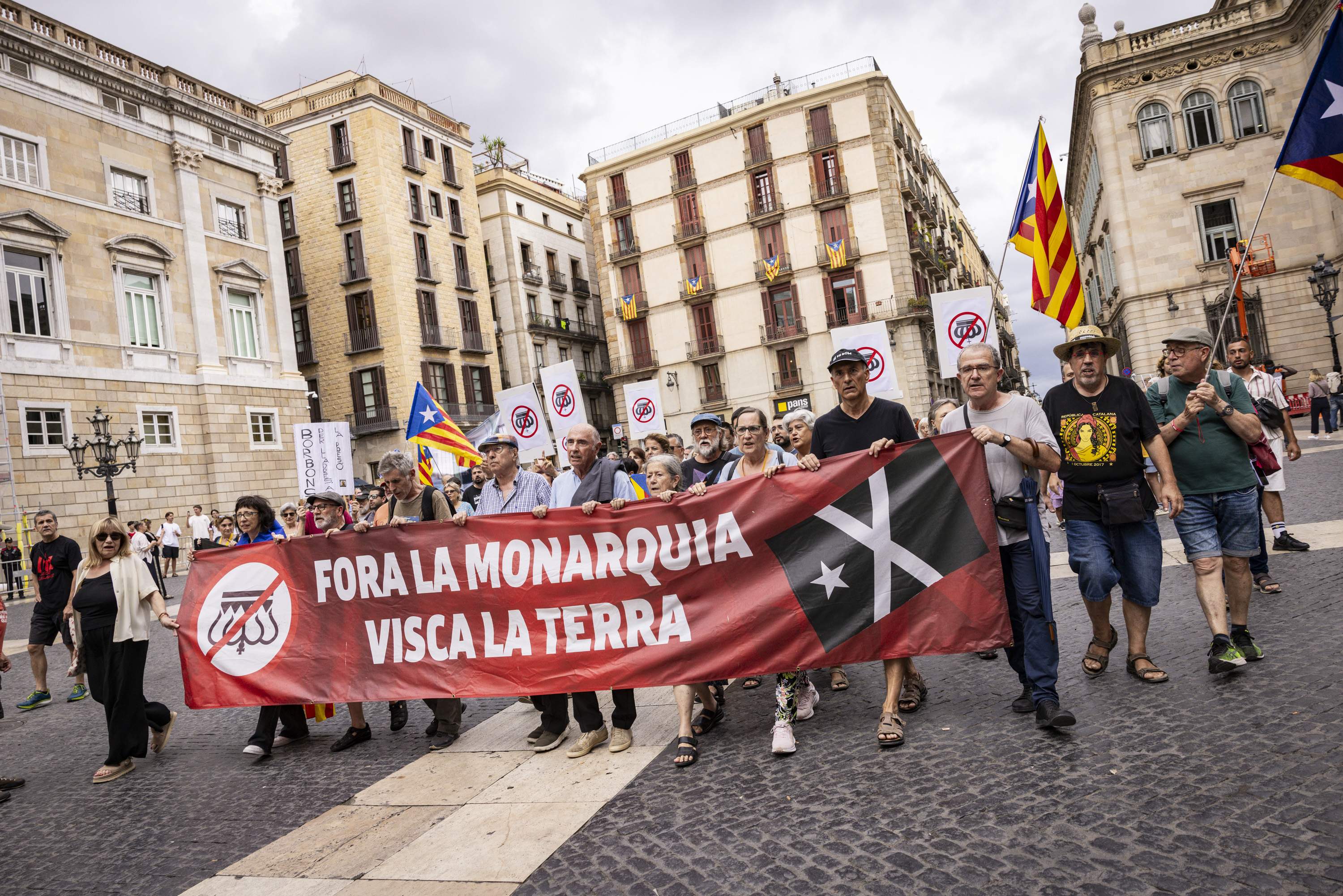 Manifestació ANC contra reis al Liceu / Foto: Carlos Baglietto