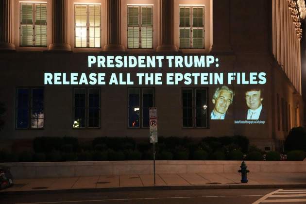 Jeffrey Epstein y Donald Trump (2) / Europa Press Jeffrey Epstein y Donald Trump (2) / Europa Press