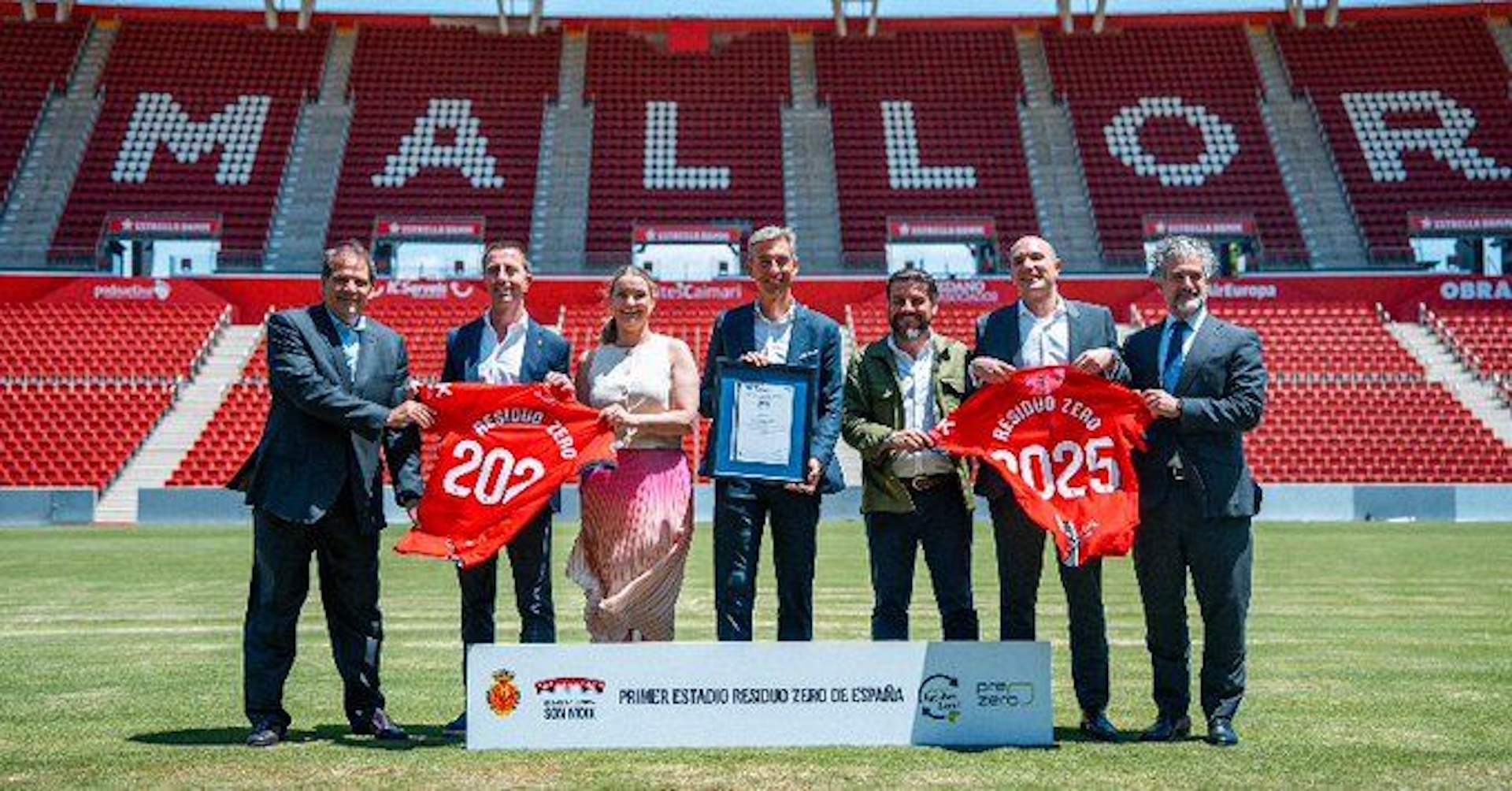 El RCD Mallorca i PreZero converteixen l'Estadi Mallorca Son Moix en el primer estadi 'Residu zero' d'Espanya