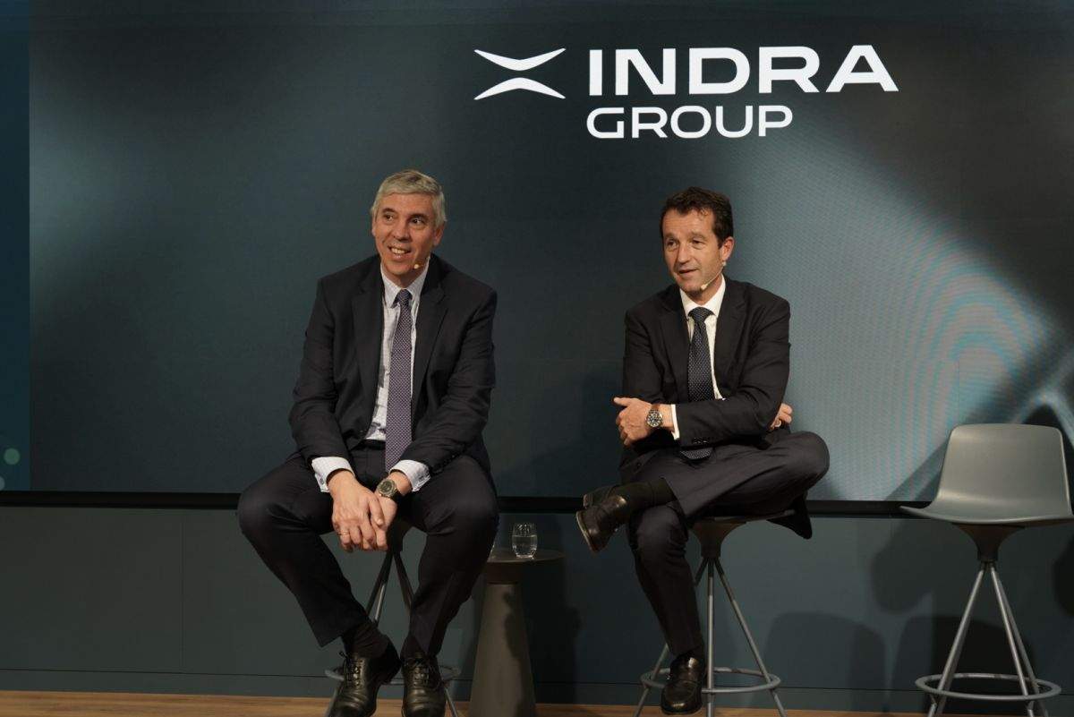 Indra guanya 215 milions fins al juny, un 88% més