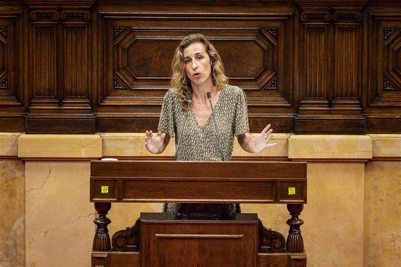 El rebuig als pactes de la CUP amb el PSC empeny Laia Estrada a dimitir