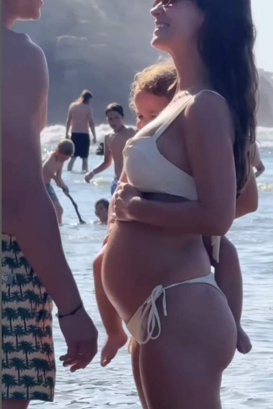 María Pombo anunciant el seu tercer embaràs Instagram María Pombo anunciant el seu tercer embaràs Instagram