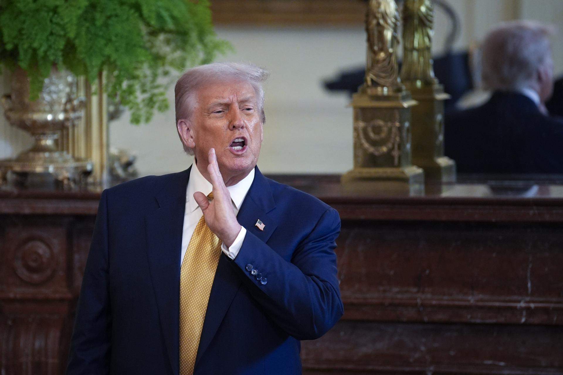 Trump demanda Nova York per ser una "ciutat santuari" per protegir els immigrants