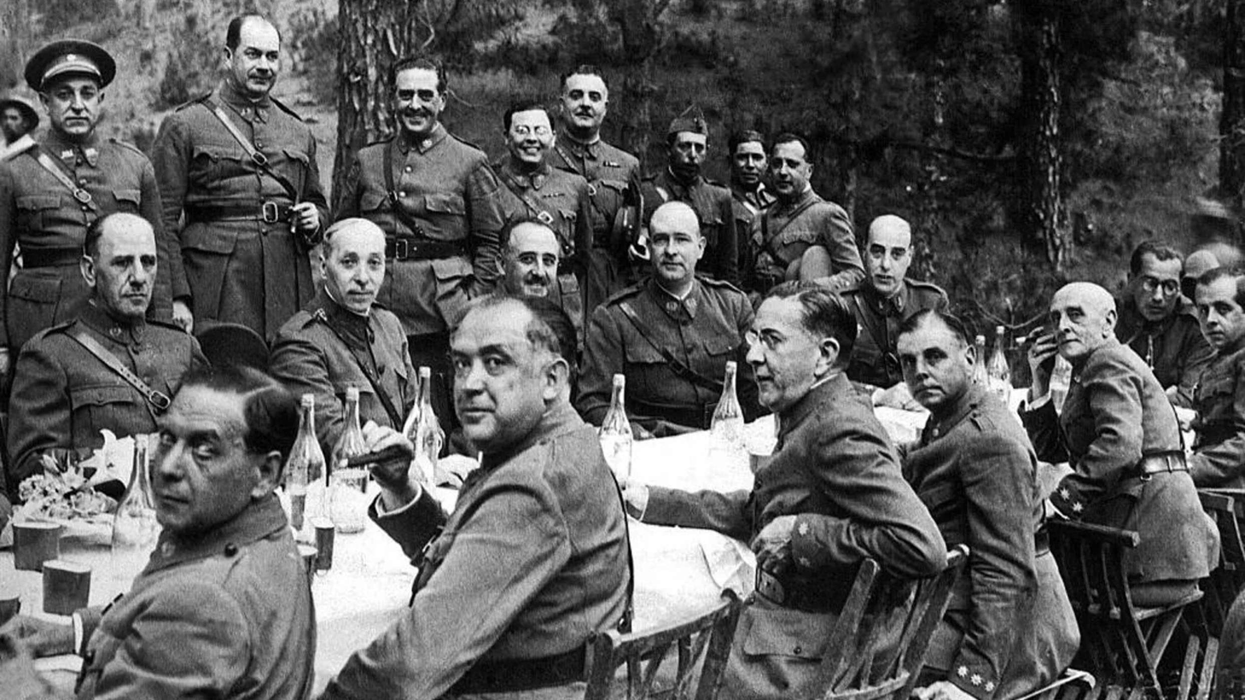 Reunió de militars conspiradors. Tenerife, 1936. Font EFE