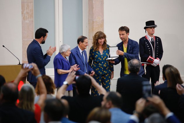 medalla parlamento rosa sensato S Alcàzar