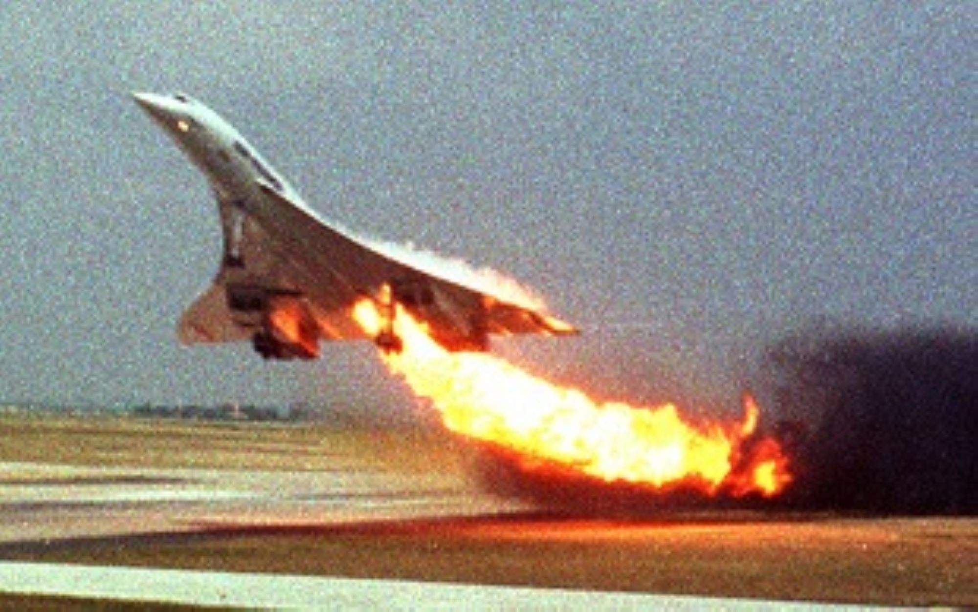 25 anys del fatídic accident d'avió del Concorde, el sinistre que va lapidar els vols supersònics