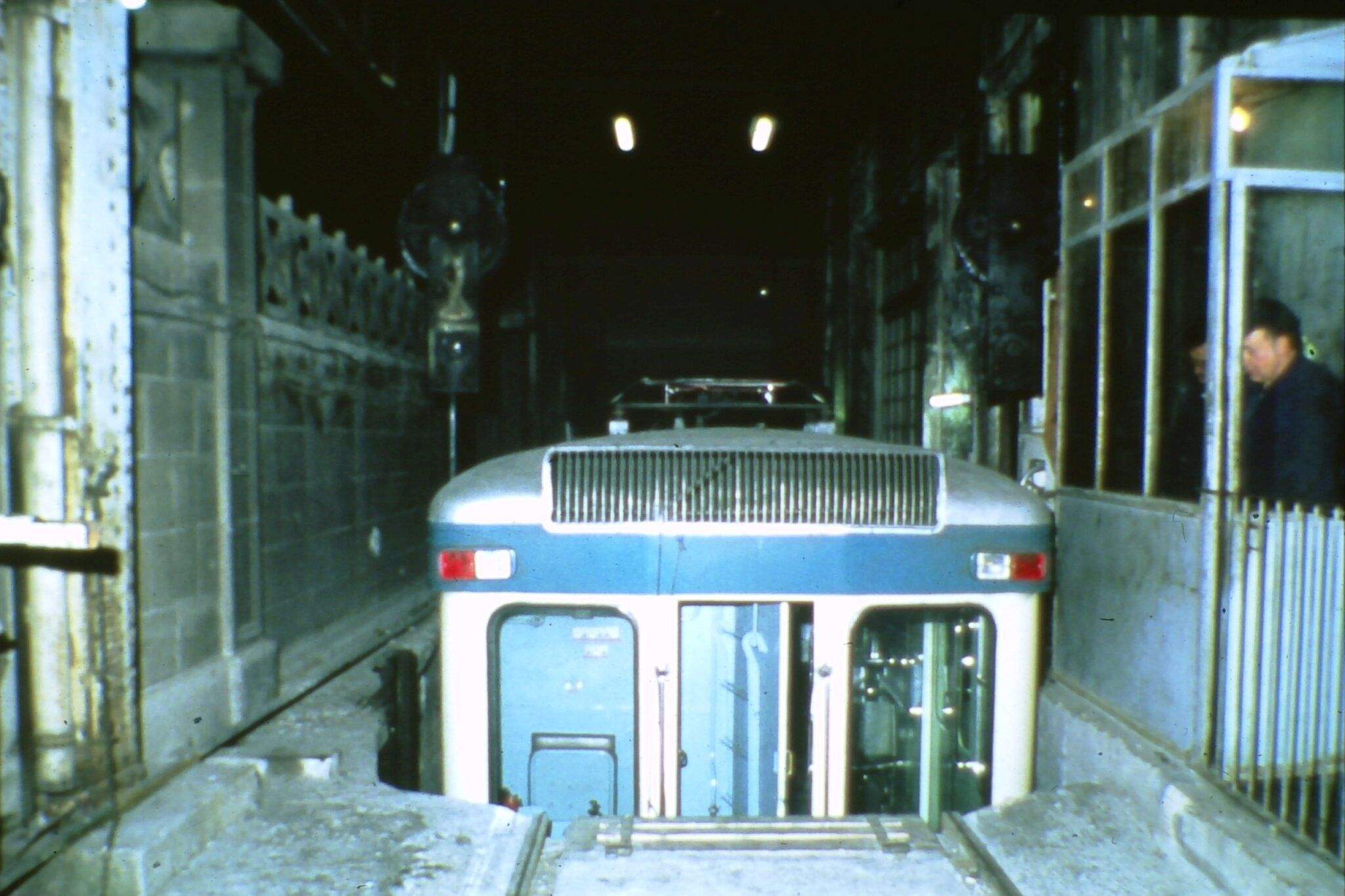 2 ascensor metro cotxera lesseps fundacio tmb