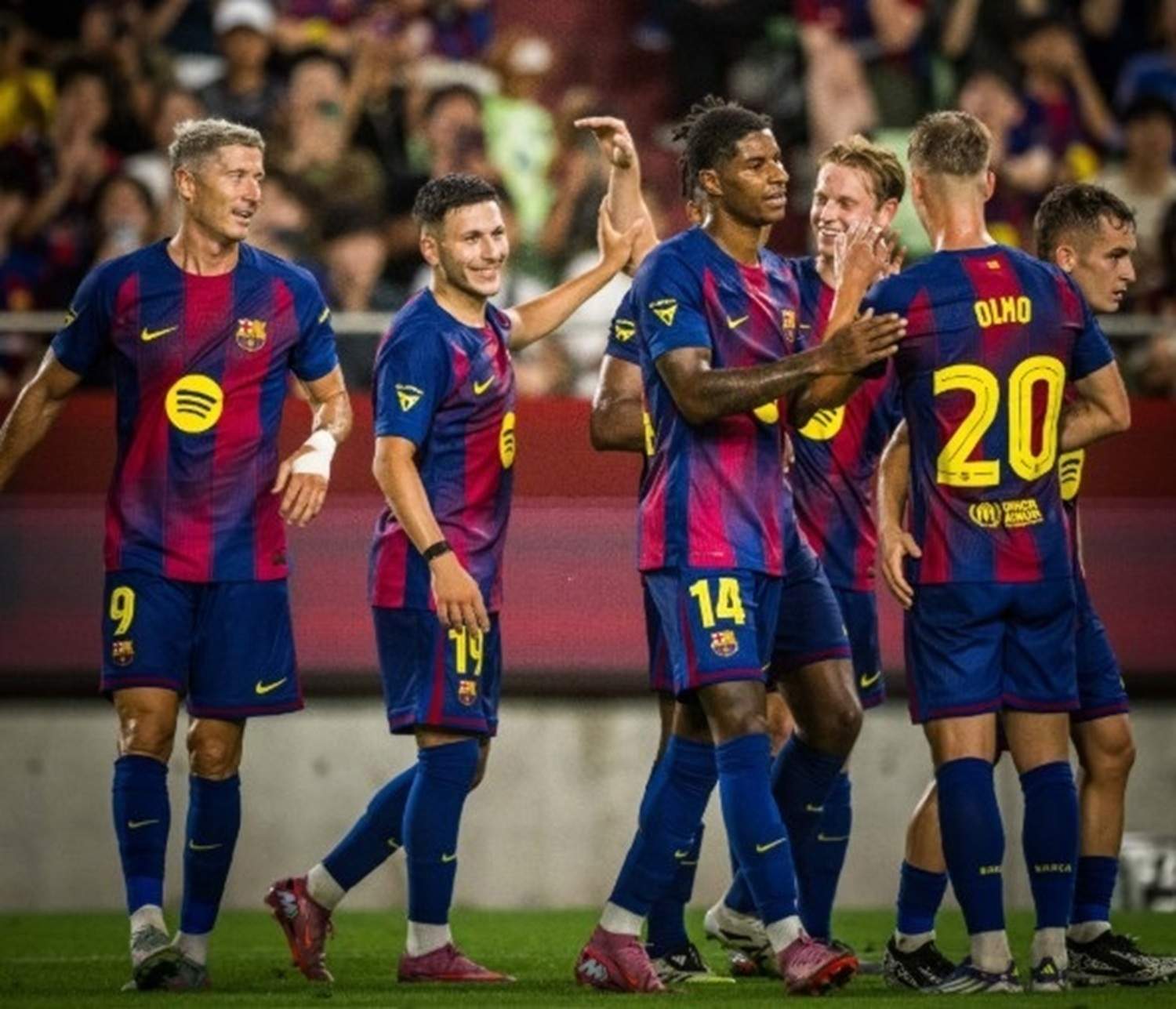 Los debutantes del Barça se lucen y Hansi Flick le manda un nuevo aviso a Ter Stegen