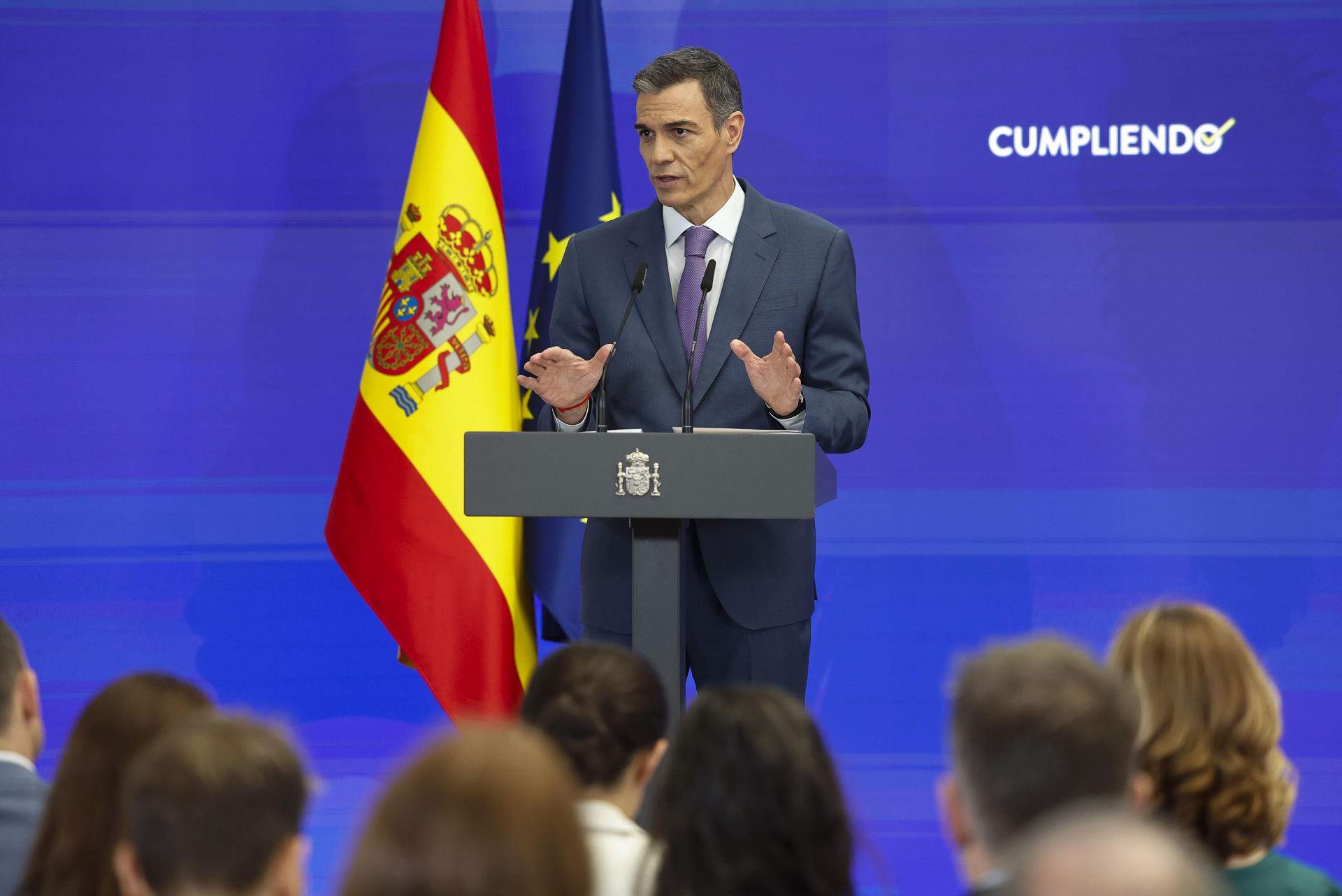 Sánchez es compromet a presentar els pressupostos i vol esgotar la legislatura: “Lluitarem cada llei”