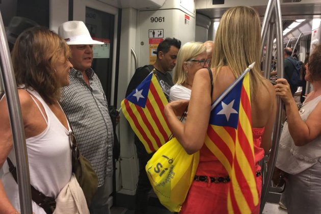 EL NACIONAL estelades metro Diada 2018 Gisela Rodríguez EL NACIONAL estelades metro Diada 2018 Gisela Rodríguez
