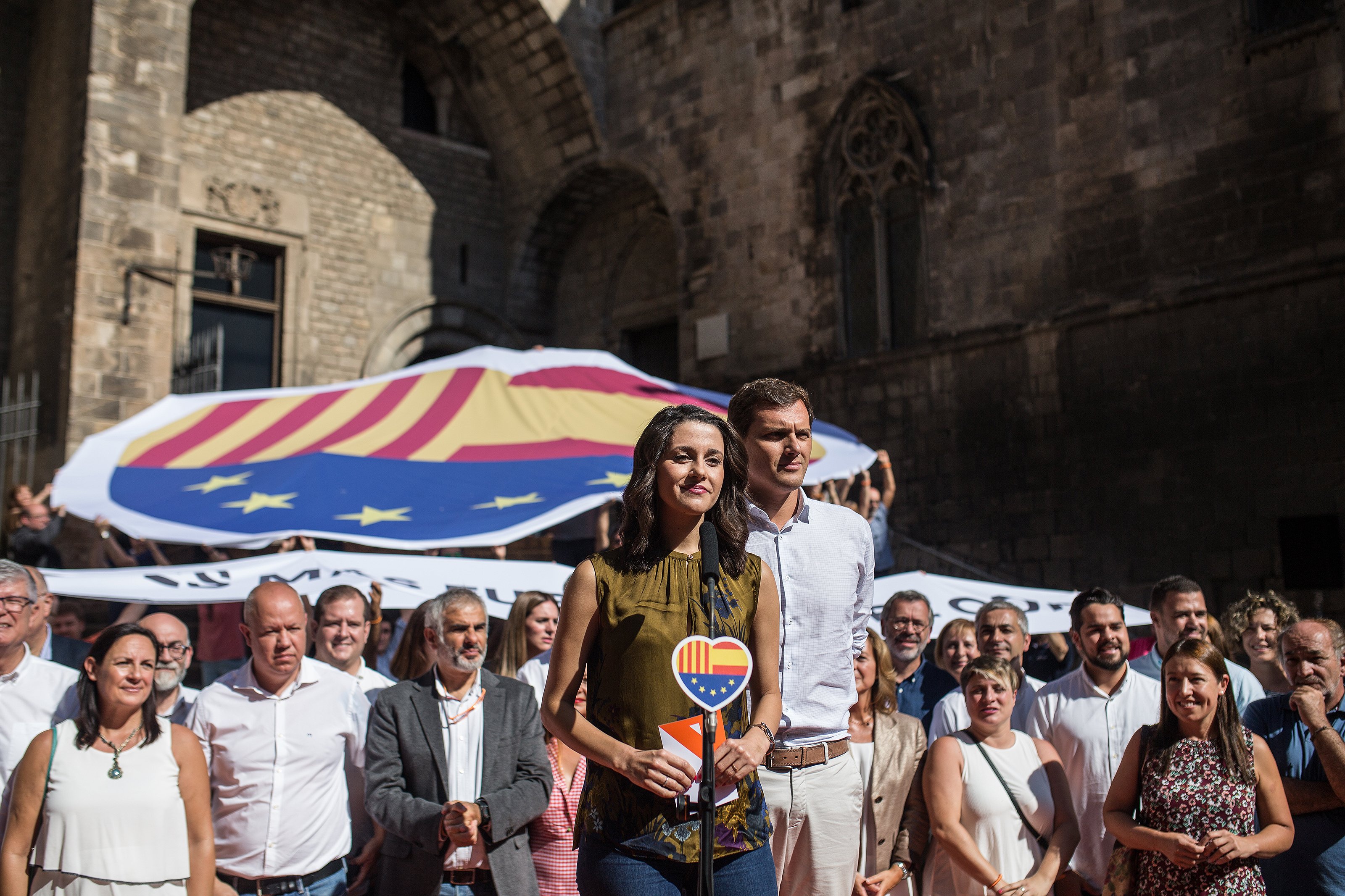 Ciutadans promet que en el futur celebrarem el dia autonòmic