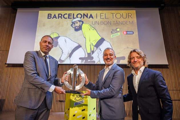 Berni Álvarez Jaume Collboni David Escudé Tour de Francia Montse Giralt Berni Álvarez Jaume Collboni David Escudé Tour de Francia Montse Giralt