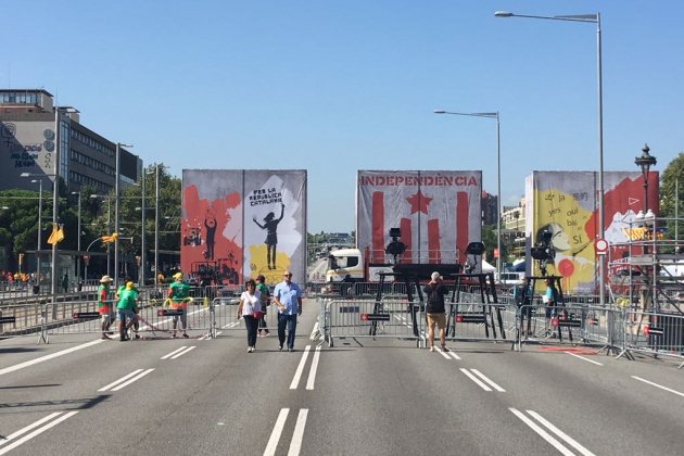 EL NACIONALescenari Diagonal Diada 2018 Sergi Alcàzar EL NACIONALescenari Diagonal Diada 2018 Sergi Alcàzar