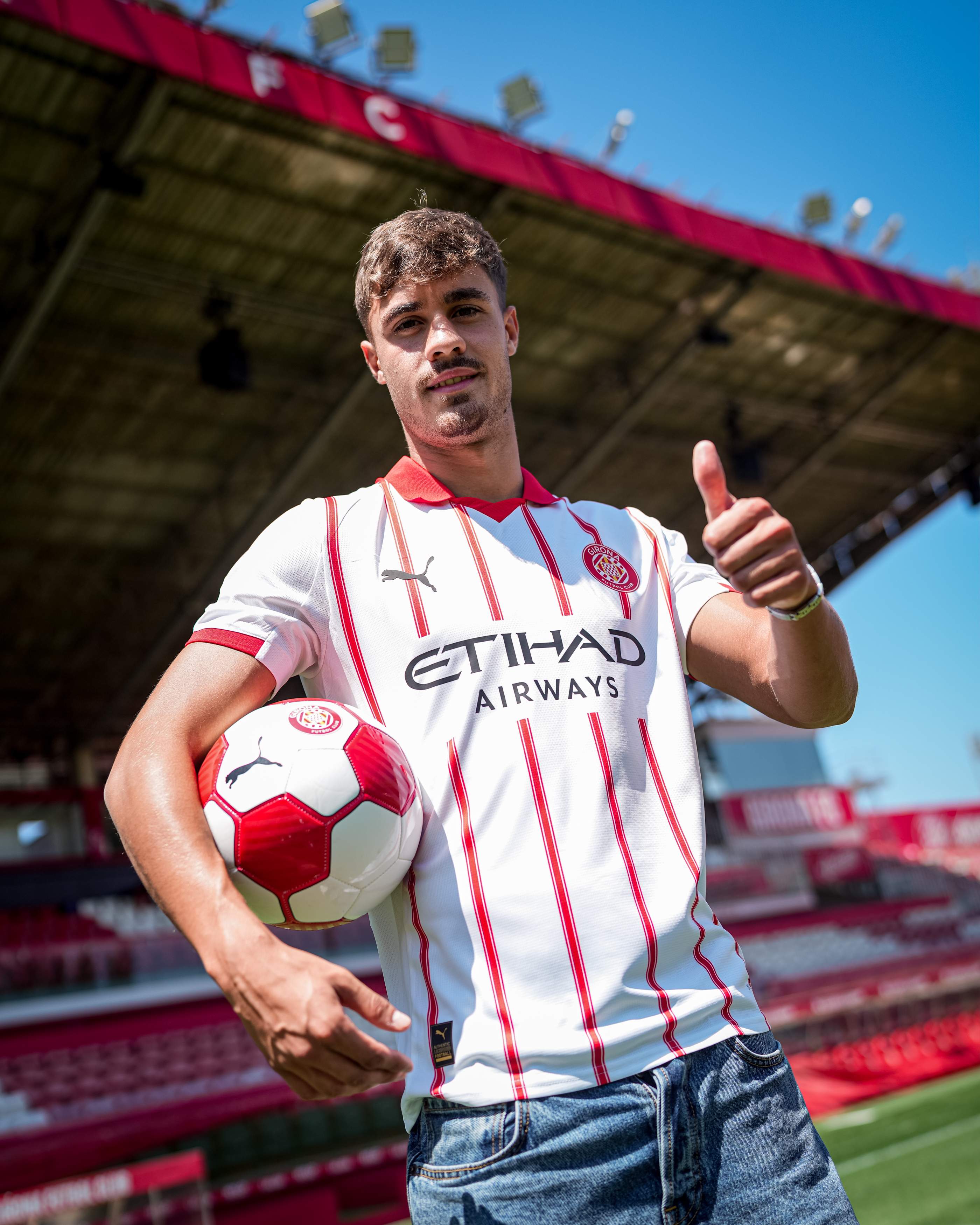 El Girona anuncia su primer fichaje: Hugo Rincón aterriza en Montilivi
