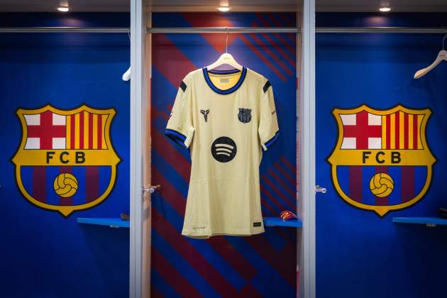 2a Equipació Barça 2526 2a Equipació Barça 2526