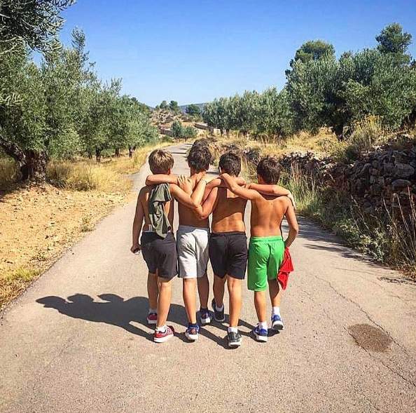 Los cuatro hijos de Nosé i Palau, Instagram