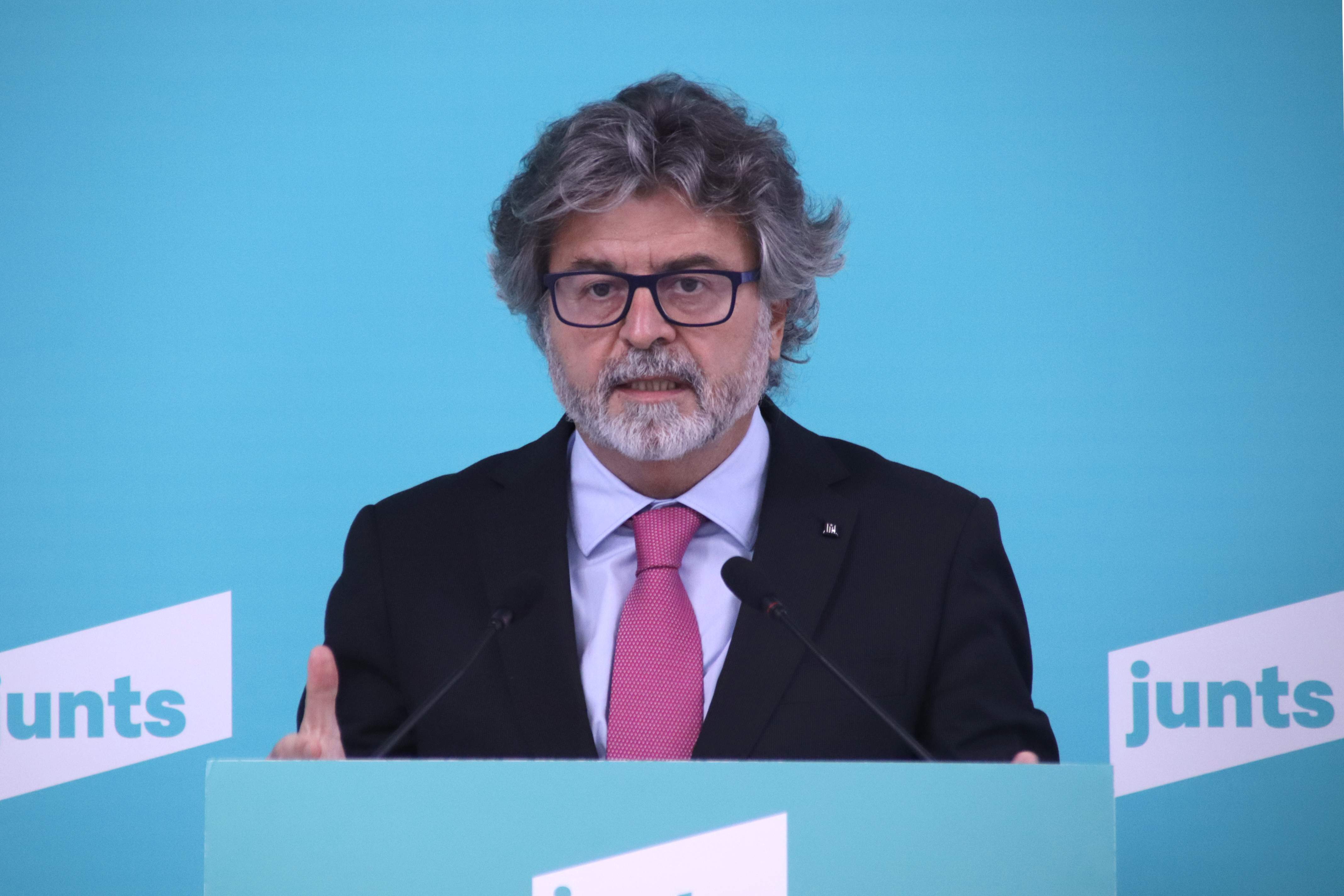 Junts titlla de "despropòsit" el calendari d'Illa per a l'IRPF: "És incapaç de complir"