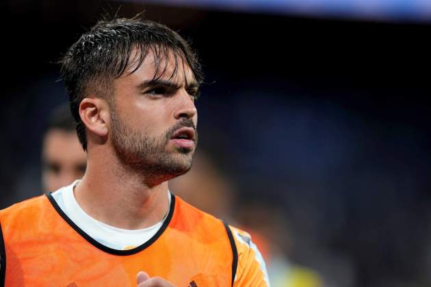 EuropaPress 6720492 raul asencio of real madrid warms up during the spanish league laliga ea