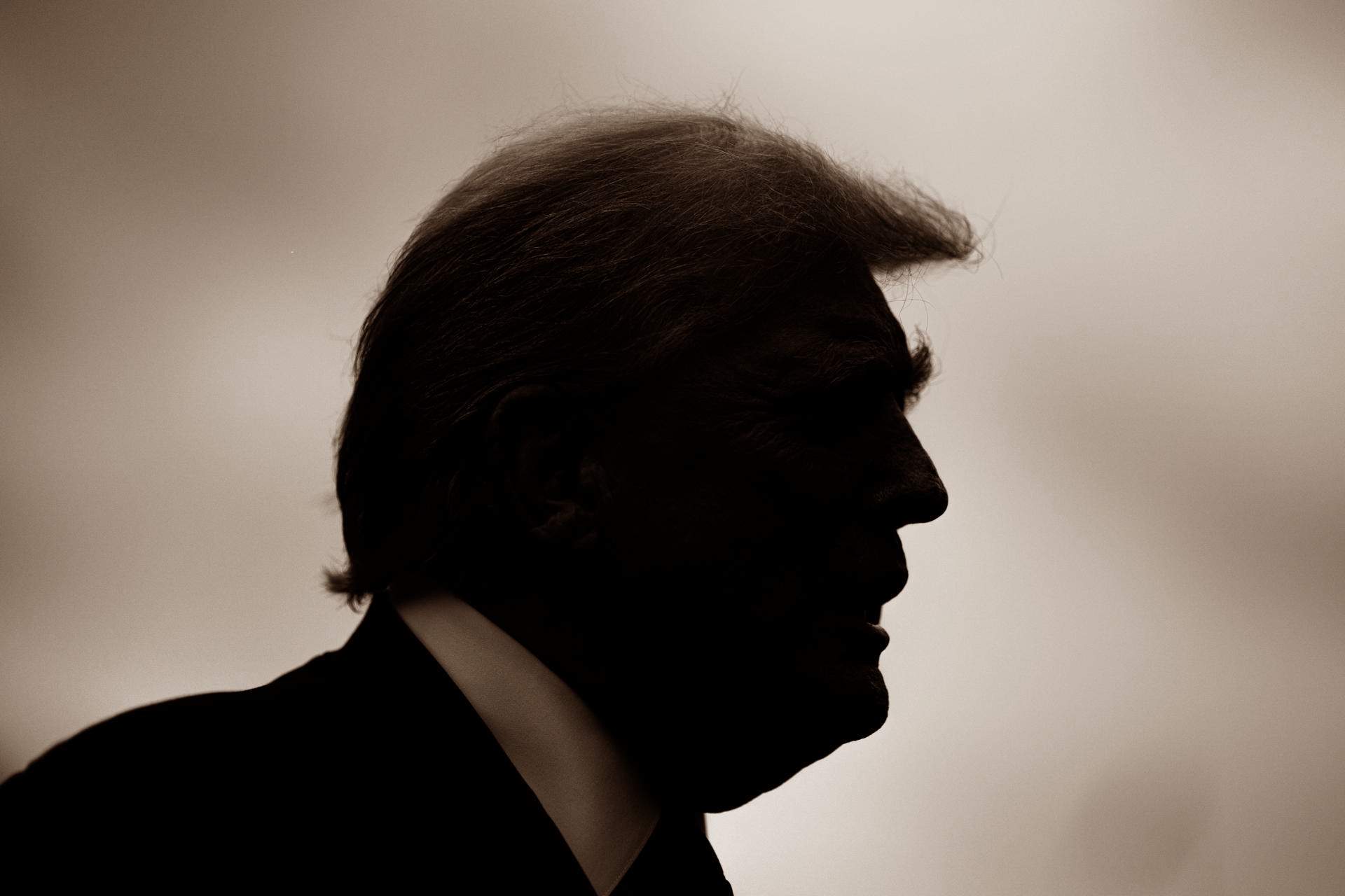 Els tribunals esdevenen una pedra a la sabata de Trump en els primers 200 dies de mandat