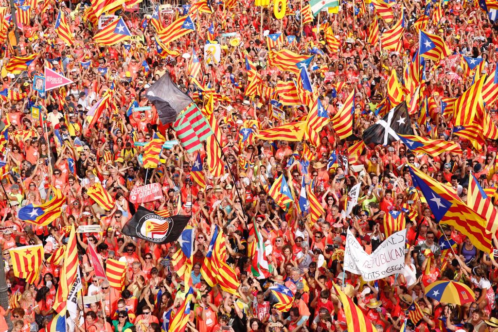 Video: Aerial views of million-strong Catalan independence march in Barcelona