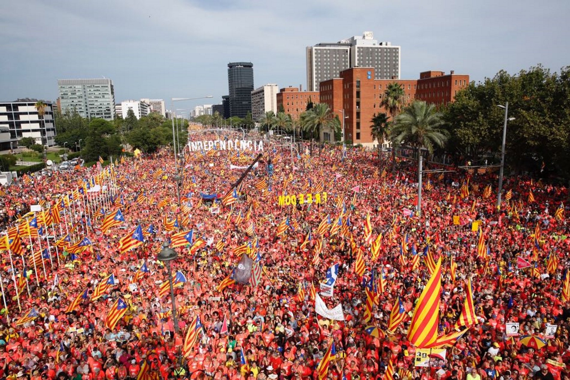 A million people in Catalan independence march, say Barcelona police